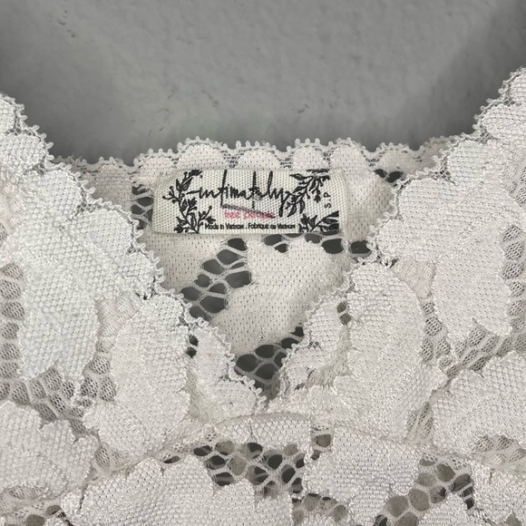 Free People Intimately Cami Lace Lacey Bralette in white || size small - Picture 4 of 6